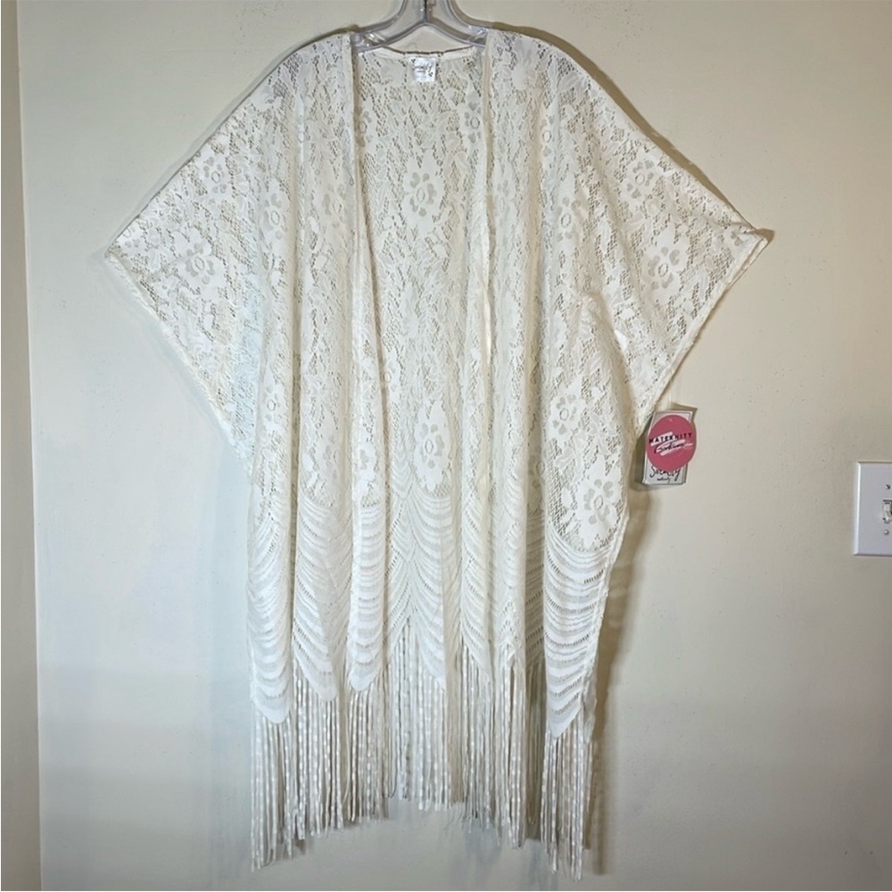 NWT. Siren Lily Maternity Fashion Floral Lace Fringe Hem Kimono. Large . - Picture 2 of 12